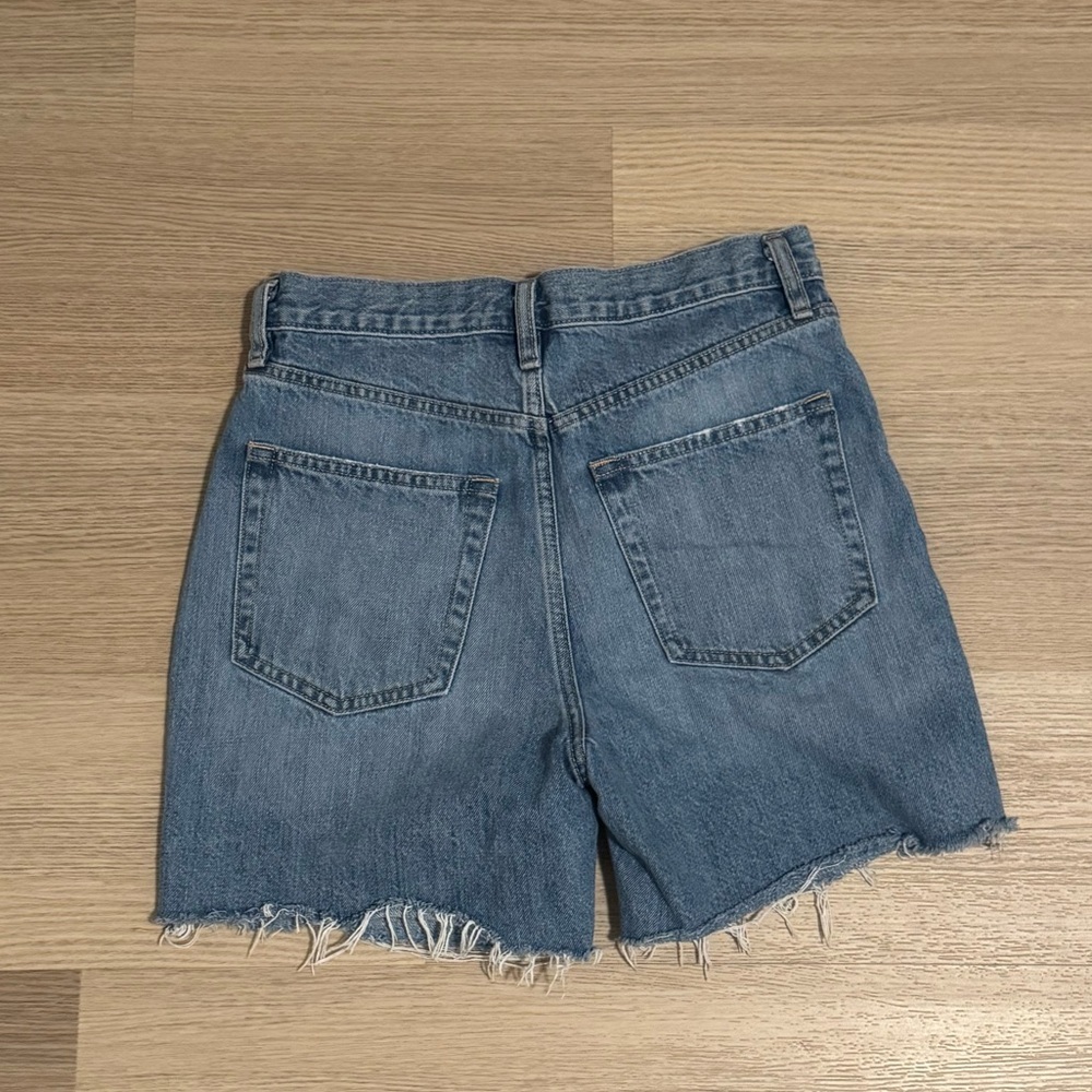 Oak + Fort Frayed Hem Denim Shorts 28 - Picture 3 of 7